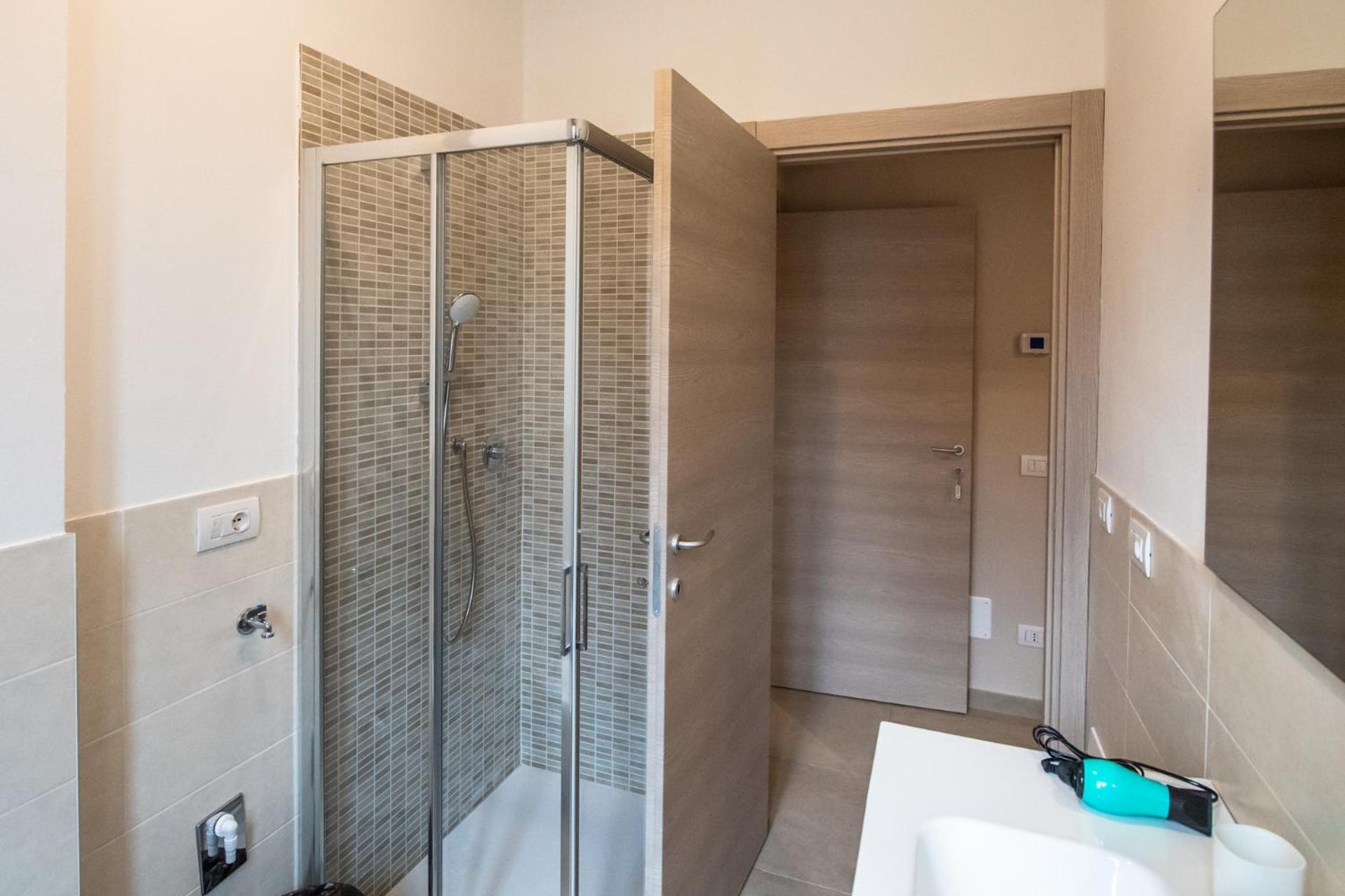 350 M Da Ospedale Maggiore L Parcheggio Prive L Rooms Parma Esterno foto