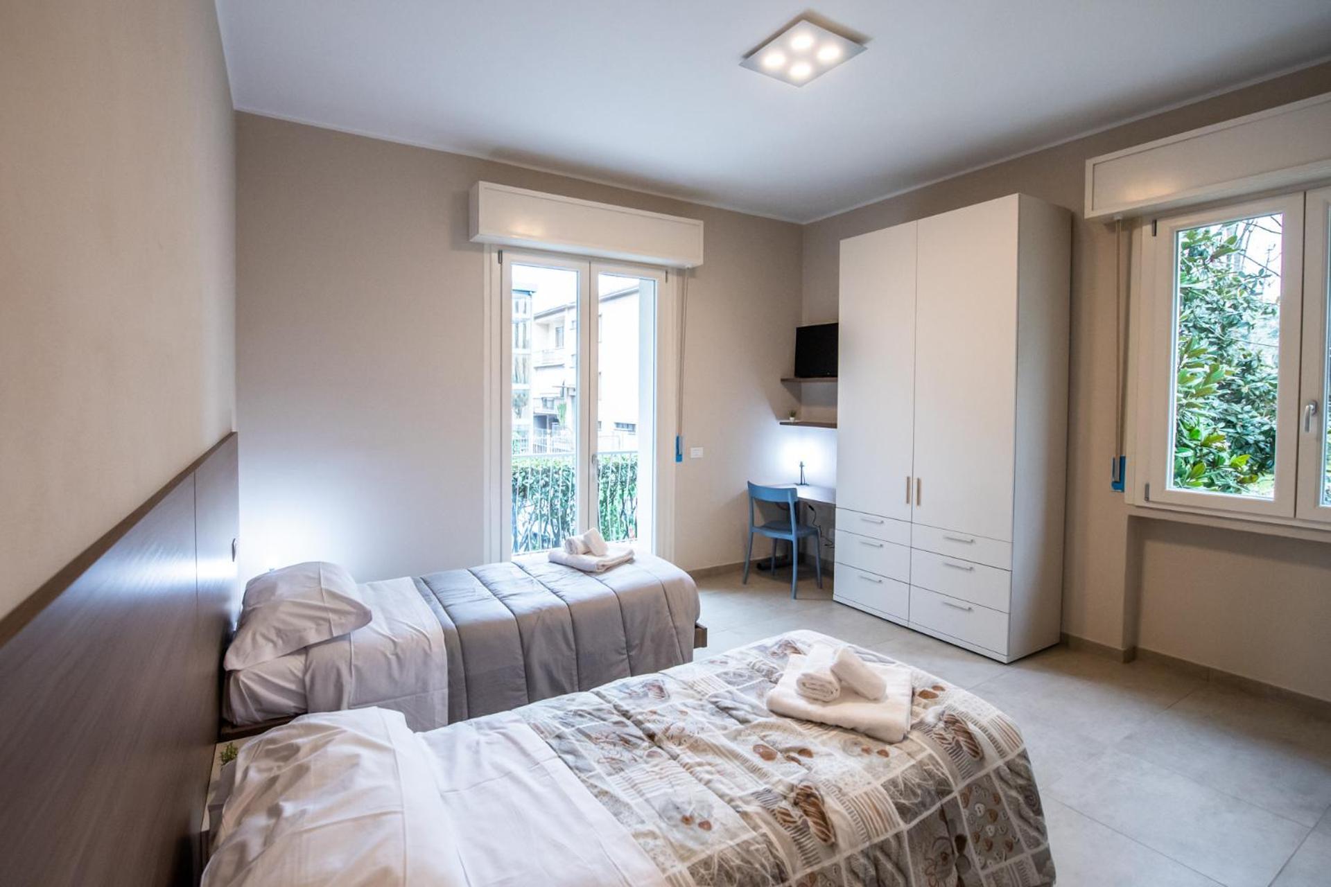 350 M Da Ospedale Maggiore L Parcheggio Prive L Rooms Parma Esterno foto